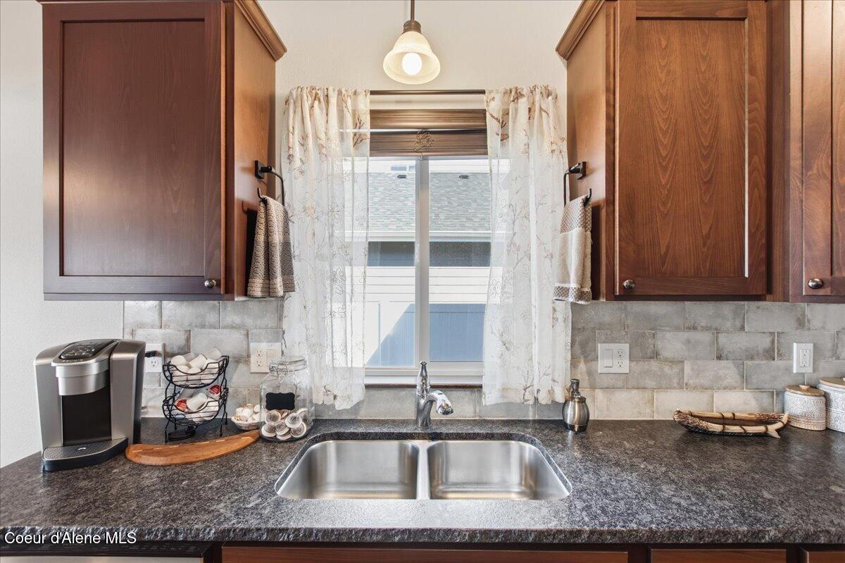 2903 North Madeira Loop Post Falls, ID 83854 - Photo 21 of 49 21-Kitchen
