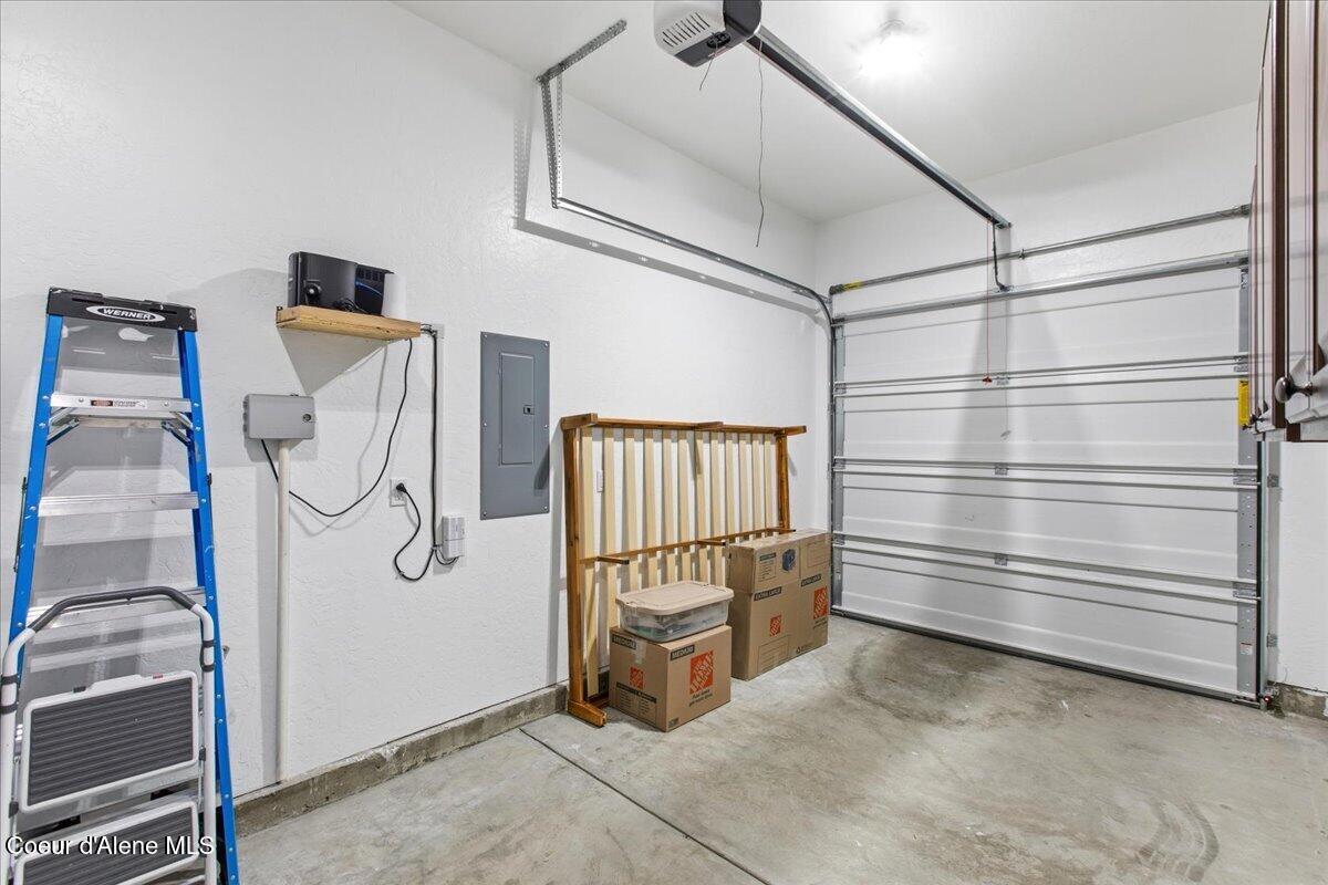 2903 North Madeira Loop Post Falls, ID 83854 - Photo 34 of 49 34-Garage