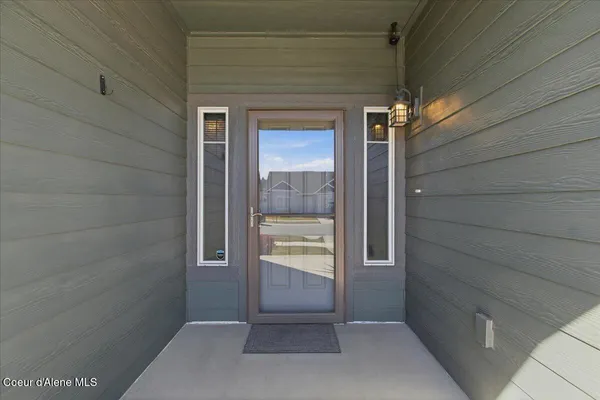 $549,000 | 2903 North Madeira Loop, Post Falls, ID 83854
