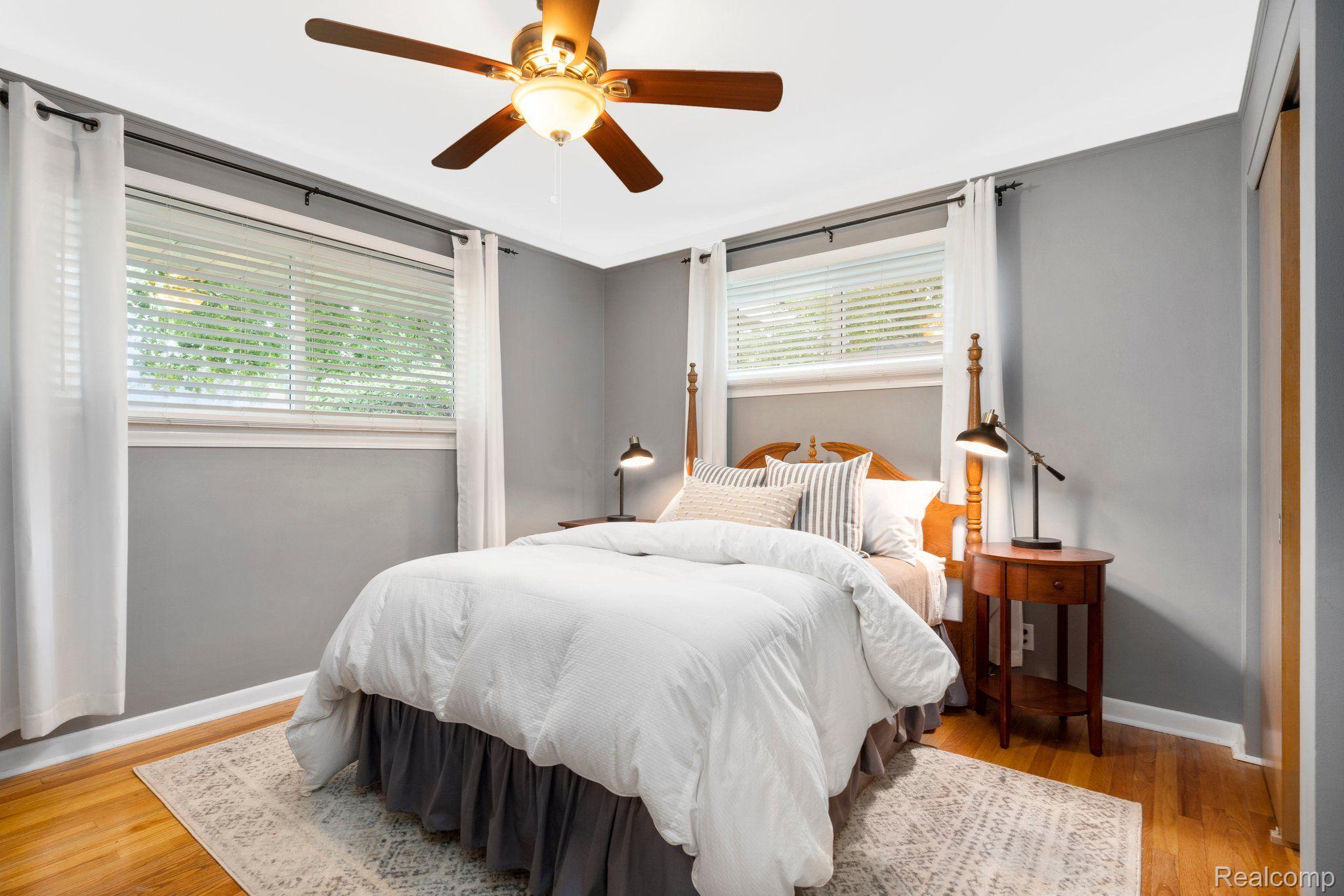 32365 Farmersville Road Farmington, MI 48334 - Photo 27 of 52 Gallery Image 27
