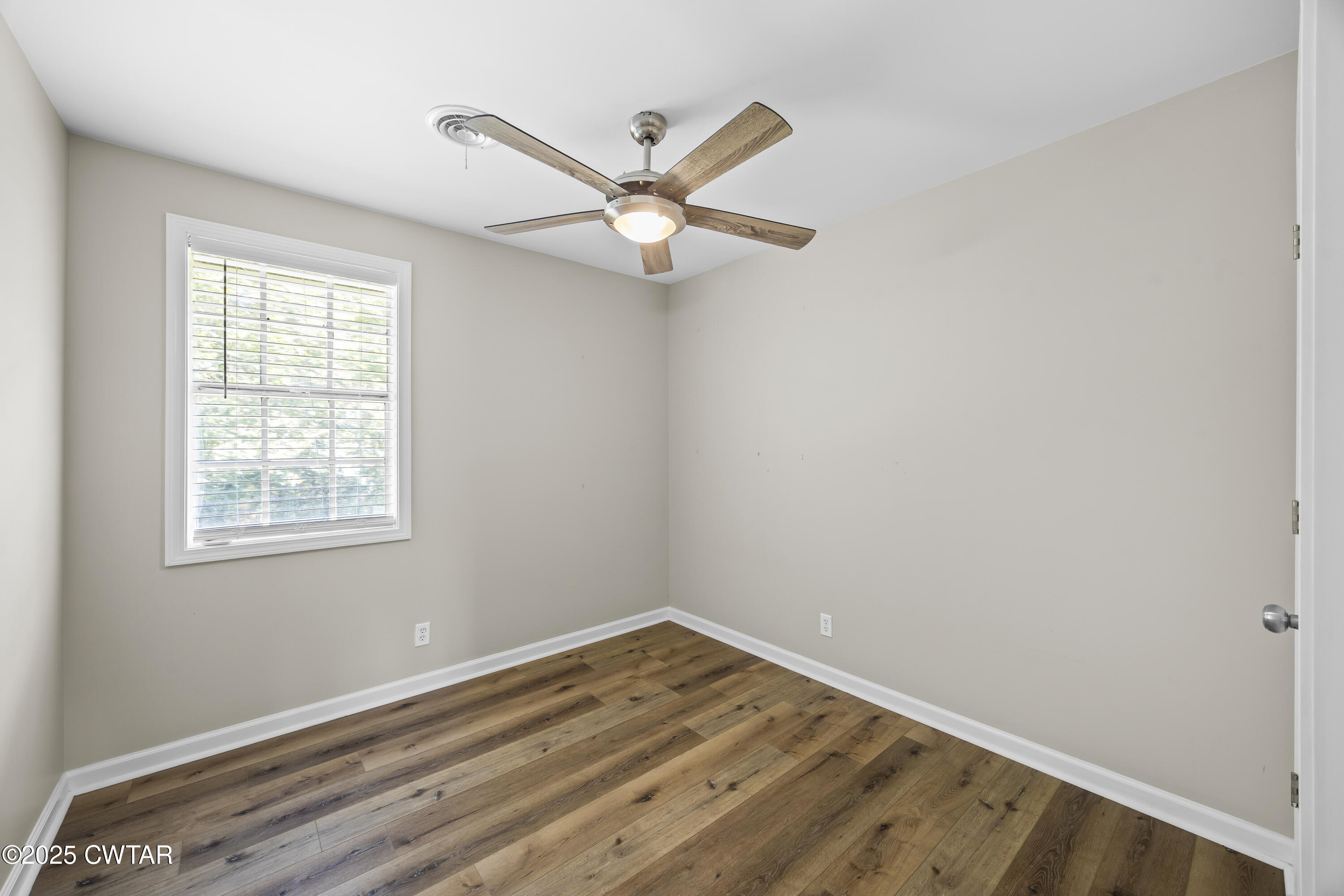 4188 Riverside Drive Jackson, TN 38301 - Photo 12 of 19 E02A9164
