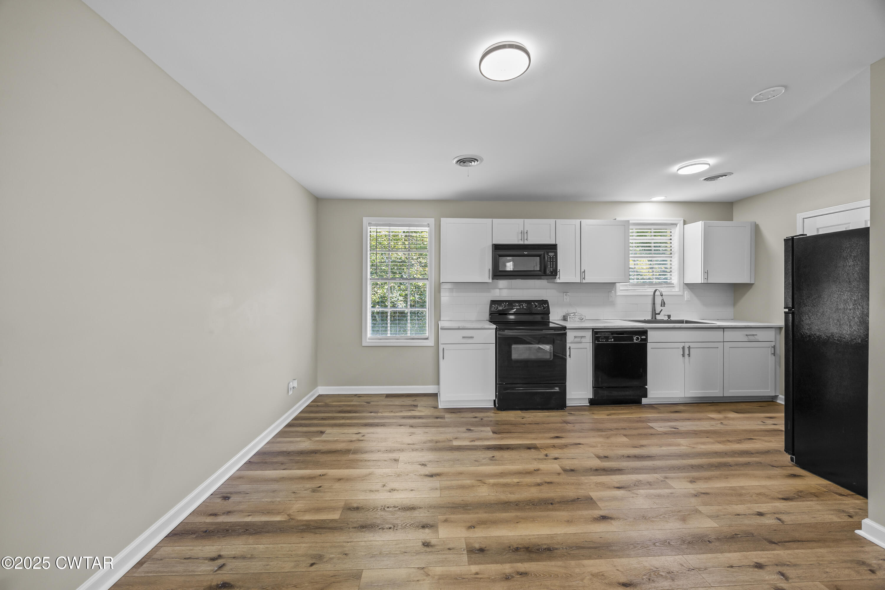 4188 Riverside Drive Jackson, TN 38301 - Photo 7 of 19 E02A9139