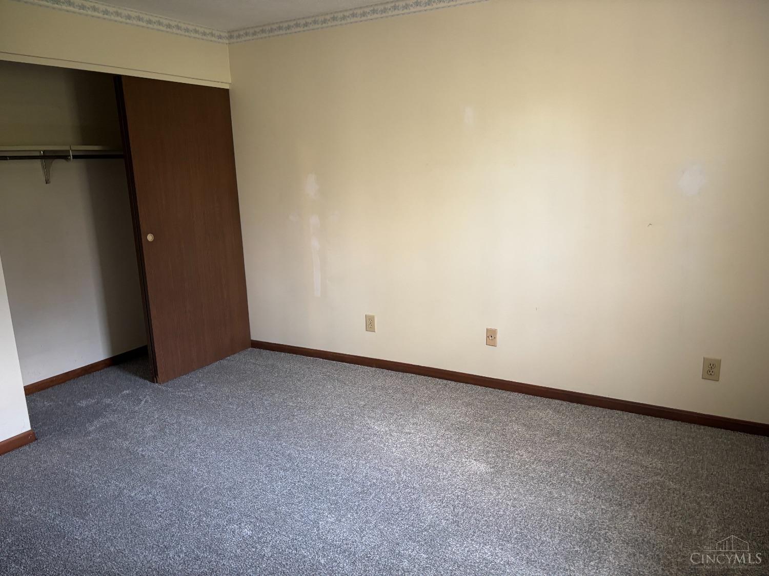 1793 Springdale Road Cincinnati, OH 45231 - Photo 13 of 29