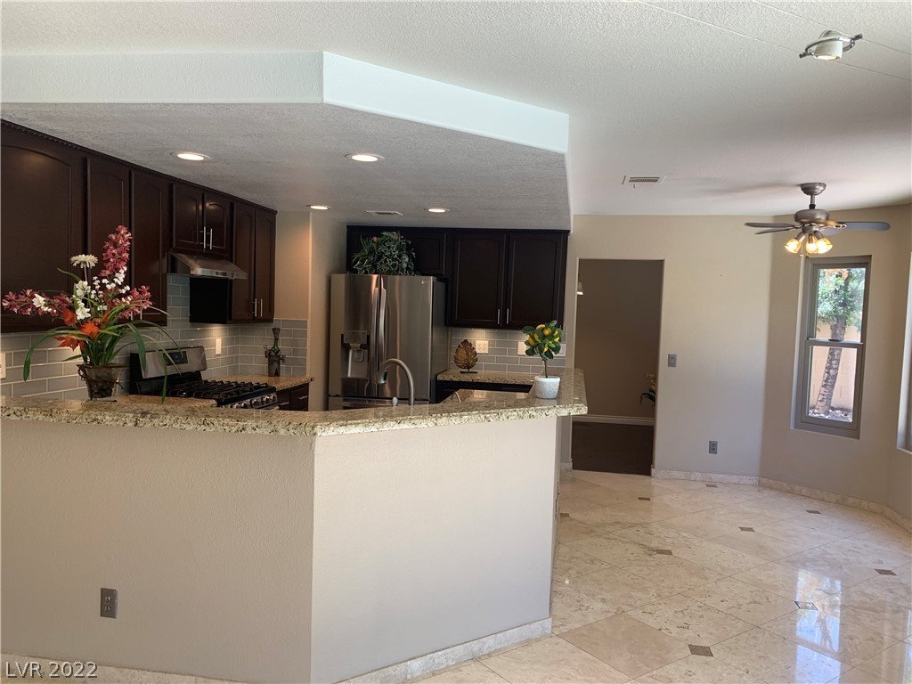 755 Rising Star Drive Henderson, NV 89014 - Photo 15 of 49 Gallery Image 15