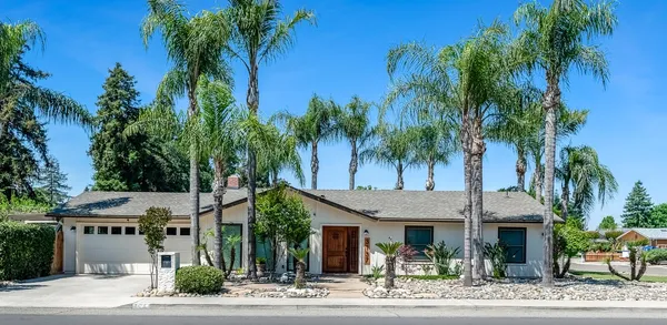 $448,800 | 3137 South West Street, Visalia, CA 93277