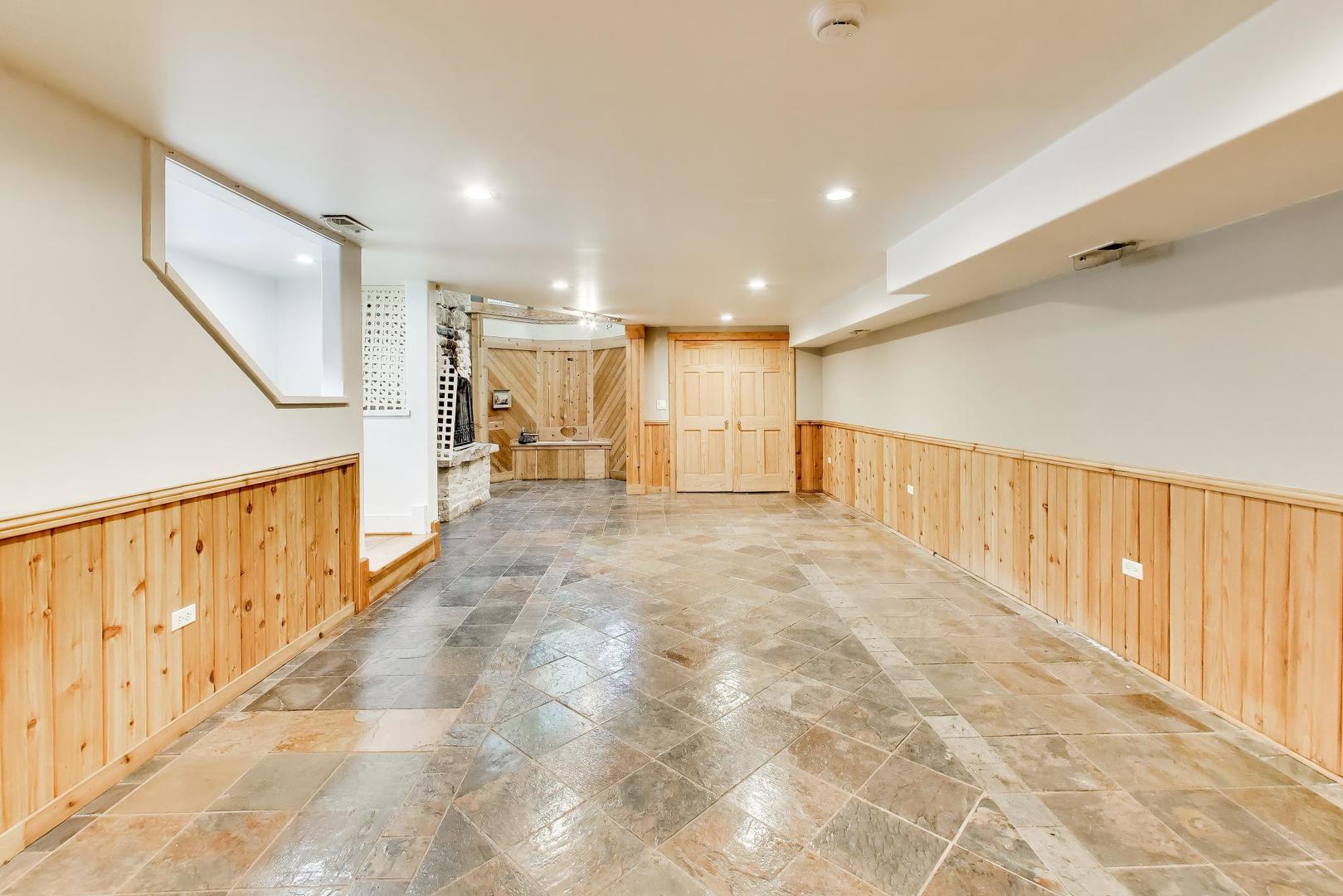 2908 West Pershing Road Chicago, IL 60632 - Photo 17 of 28
