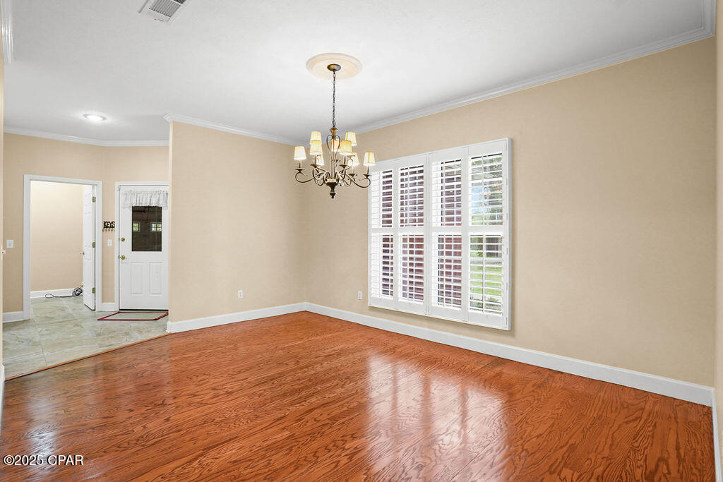 1421 Gainer Road Chipley, FL 32428 - Photo 5 of 57