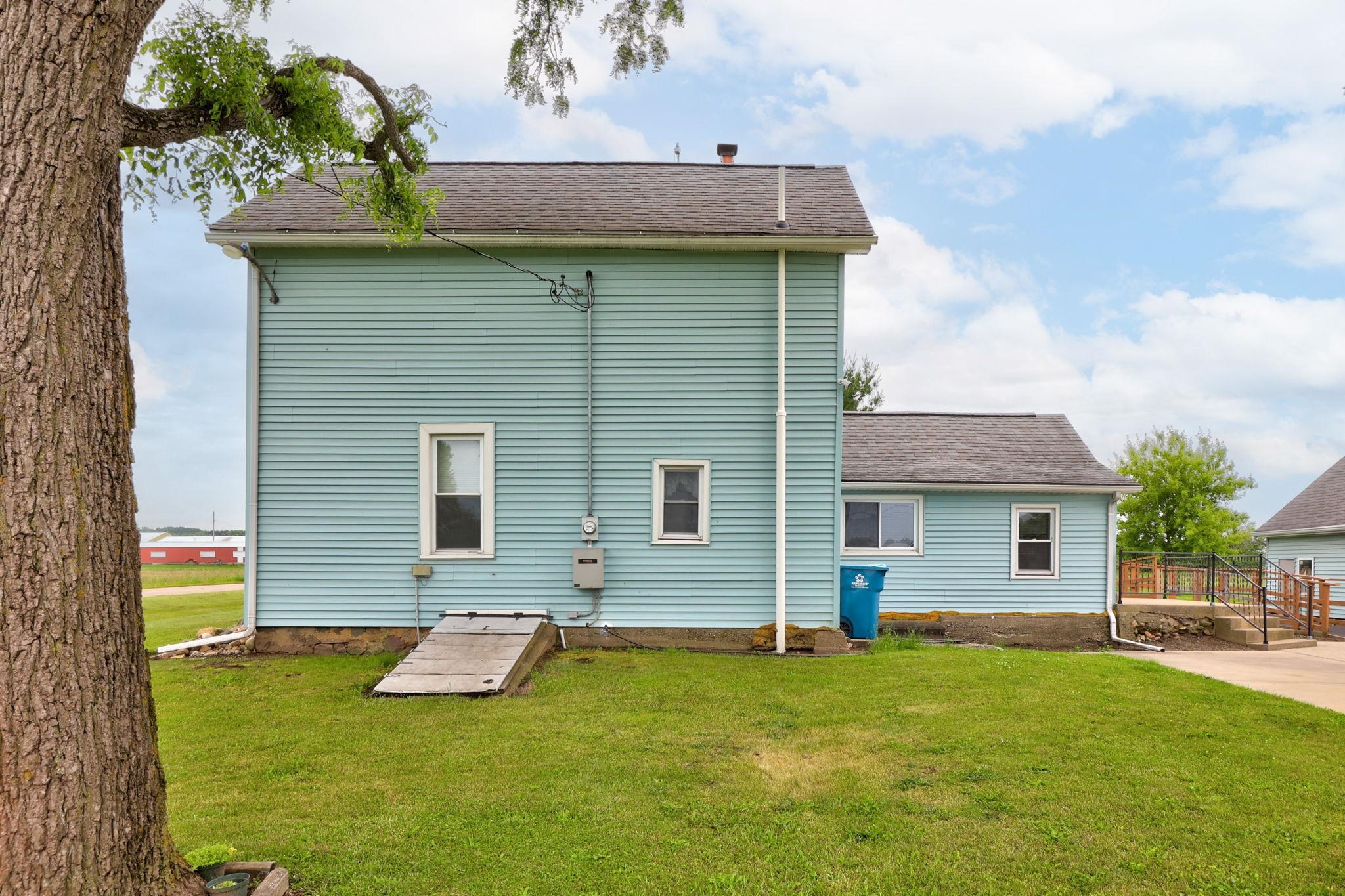 8075 Caine Road Millington, MI 48746 - Photo 5 of 62