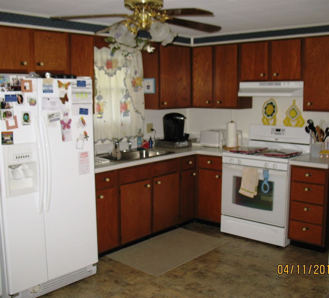 104 South 15th Street Decatur, IN 46733 - Photo 5 of 14