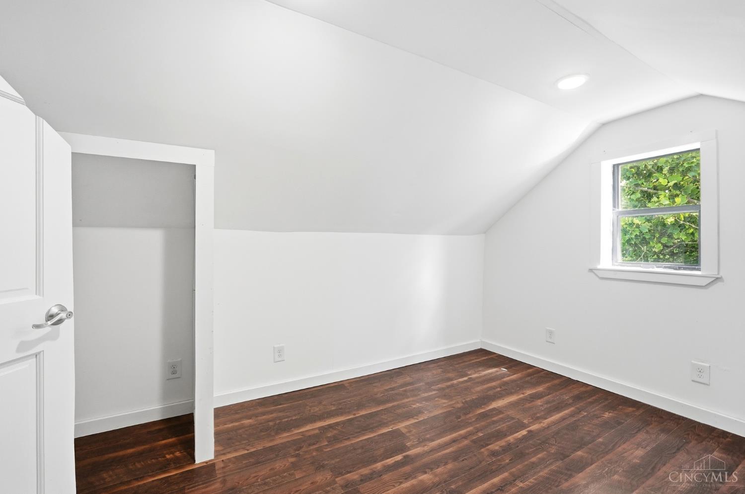 5792 Gaines Road Cincinnati, OH 45247 - Photo 44 of 73
