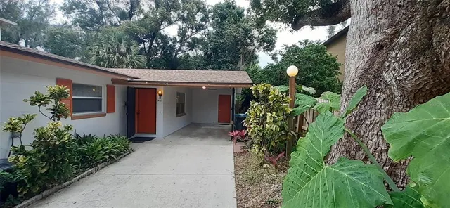 $1,750 | 1429 Lake Highland Drive, Unit 1431, Orlando, FL 32803