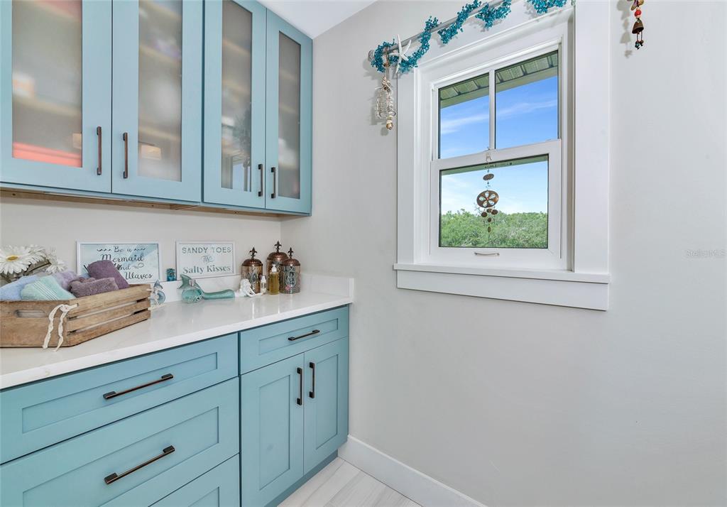 1208 Oak Hammock Road Sarasota, FL 34240 - Photo 47 of 83