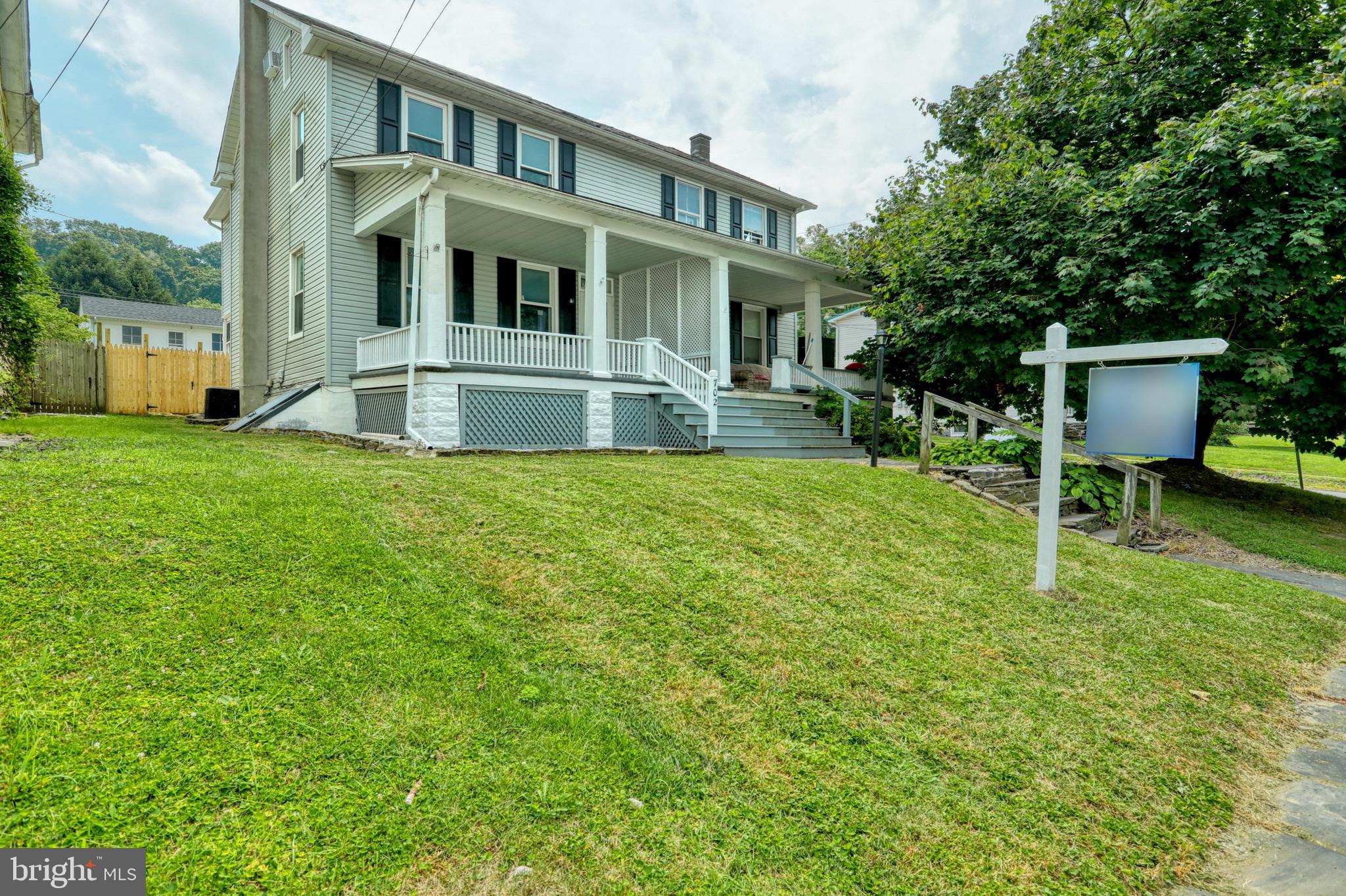 702 Main Street Delta, PA 17314 - Photo 2 of 27 Gallery Image 2