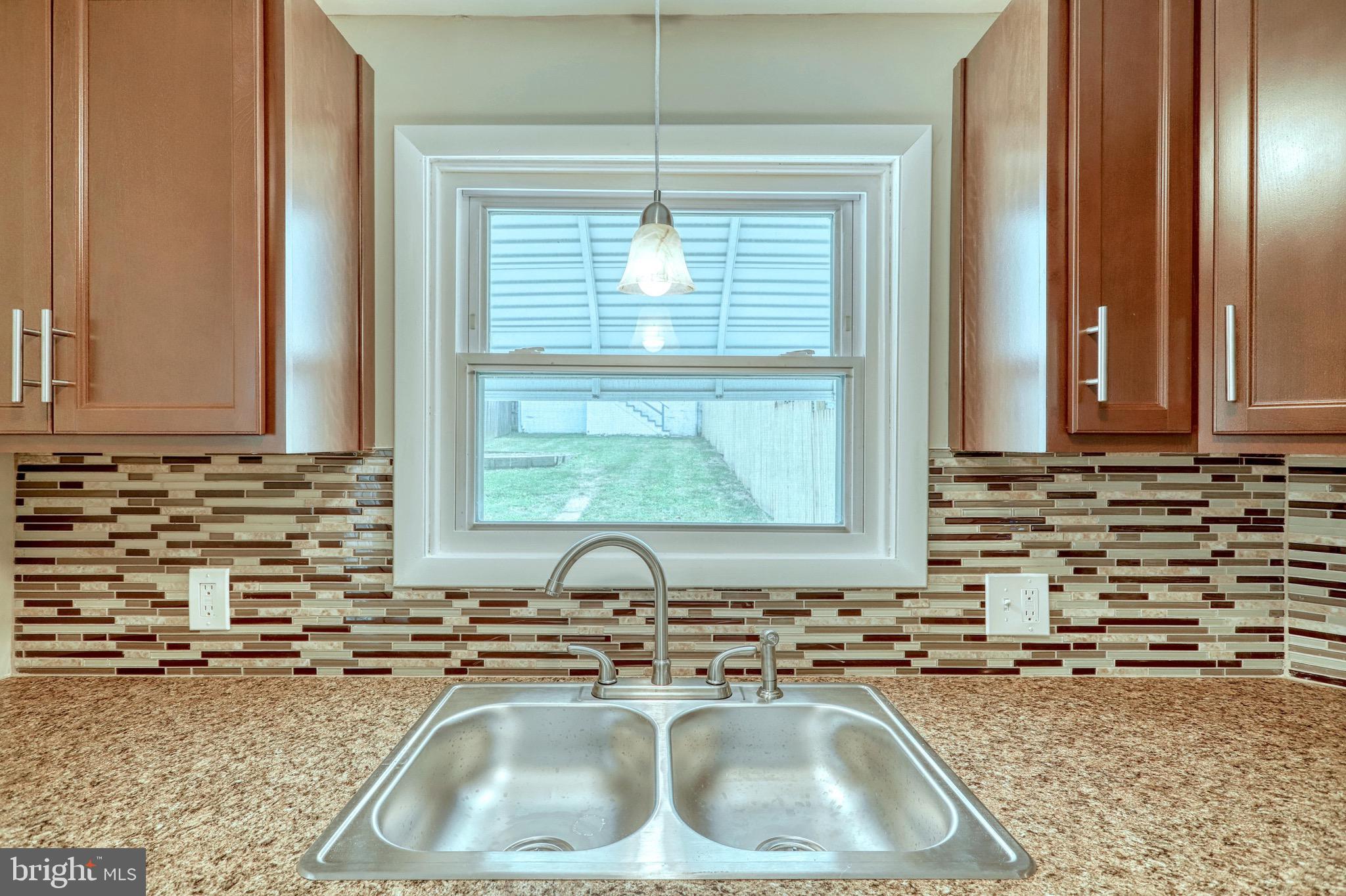 702 Main Street Delta, PA 17314 - Photo 13 of 27 Gallery Image 13
