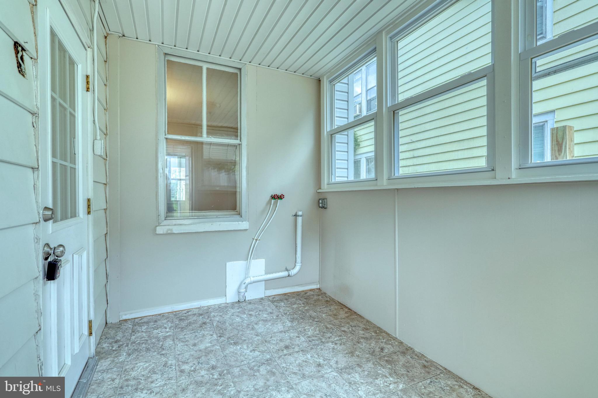 702 Main Street Delta, PA 17314 - Photo 14 of 27 Gallery Image 14