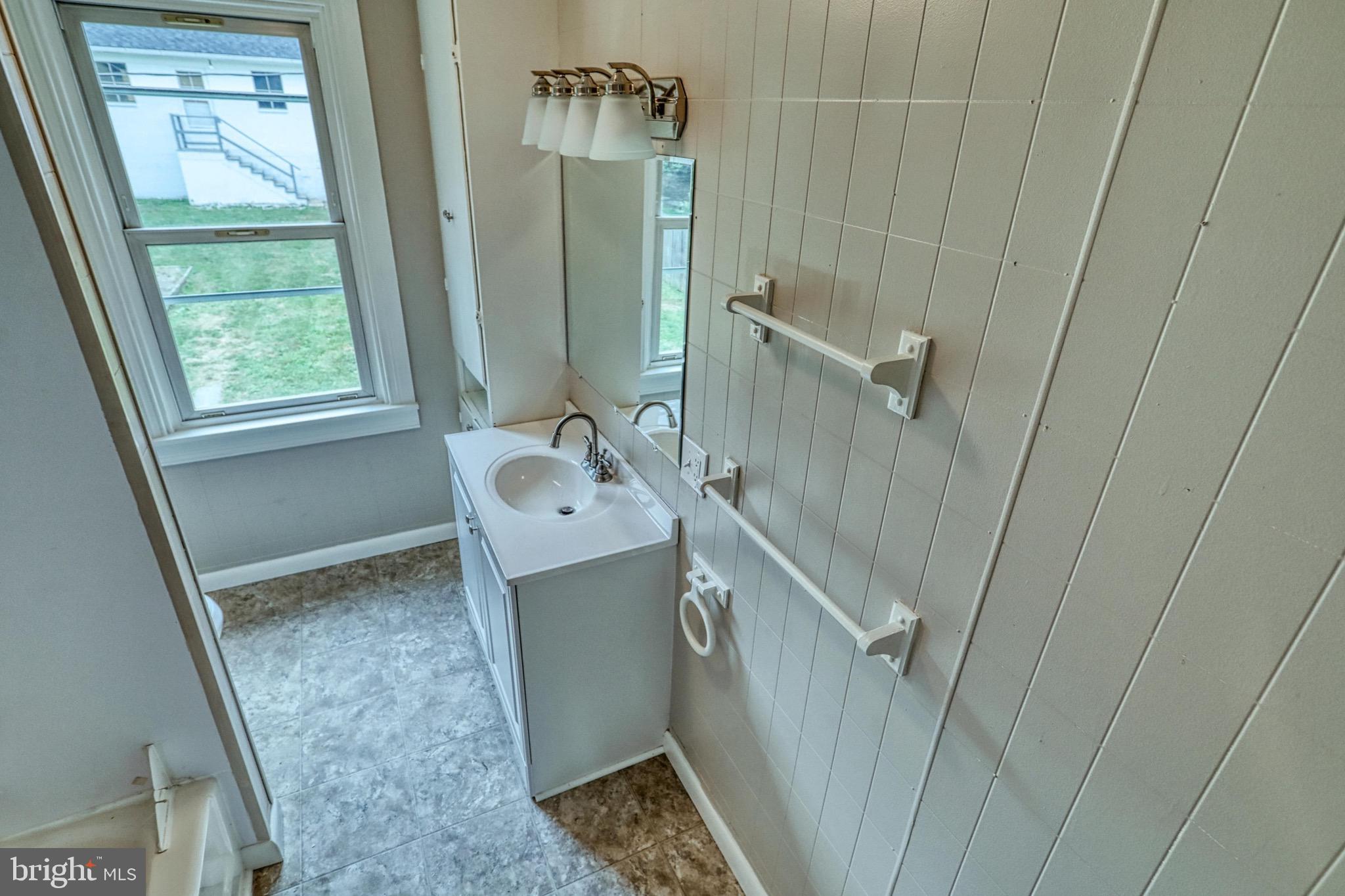 702 Main Street Delta, PA 17314 - Photo 15 of 27 Gallery Image 15