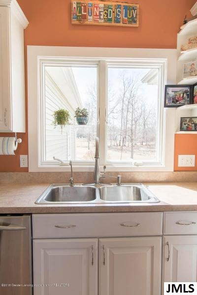 5508 Green Road Stockbridge, MI 49285 - Photo 14 of 34 Photo 14