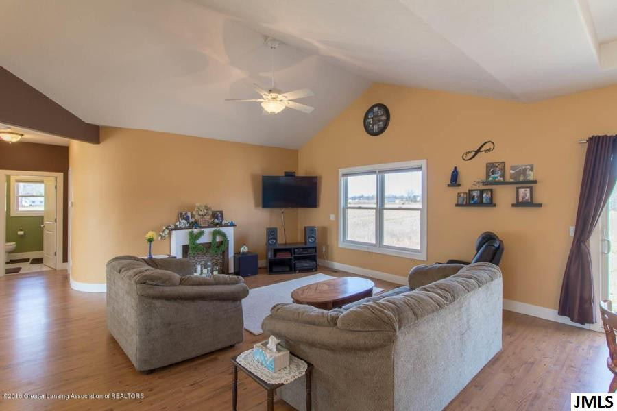 5508 Green Road Stockbridge, MI 49285 - Photo 9 of 34 Photo 9