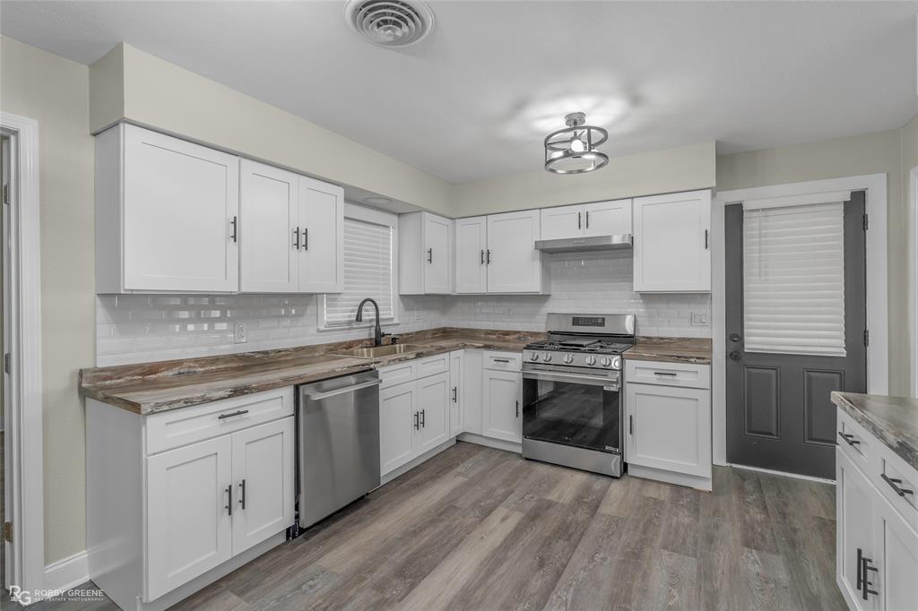 507 South Middle Landing Road Minden, LA 71055 - Photo 12 of 26