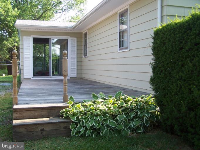 4215 Main Street Rohrersville, MD 21779 - Photo 11 of 25 Exterior (Rear)