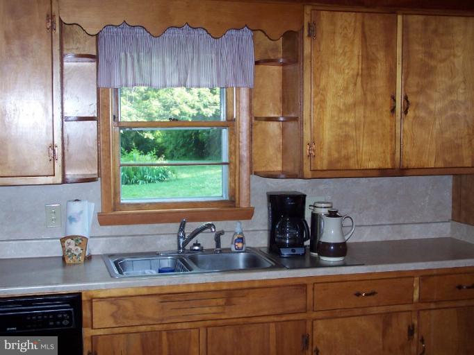 4215 Main Street Rohrersville, MD 21779 - Photo 13 of 25 Kitchen