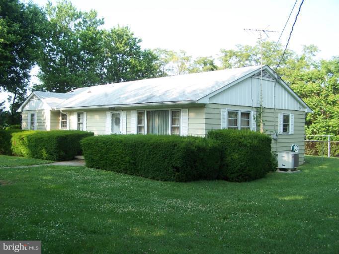 4215 Main Street Rohrersville, MD 21779 - Photo 10 of 25 Exterior (Front)