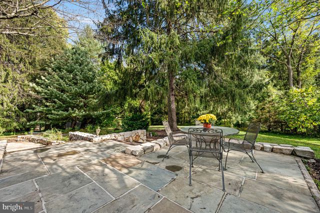 $790,000 | 5 Buttonwood Way, Rose Valley, PA 19063