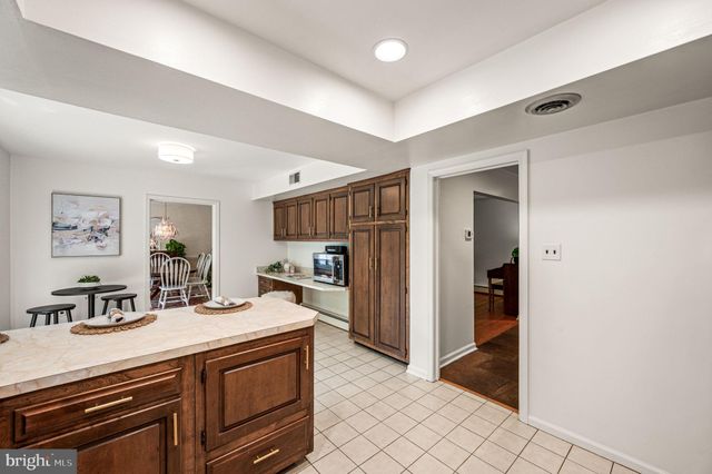 $790,000 | 5 Buttonwood Way, Rose Valley, PA 19063