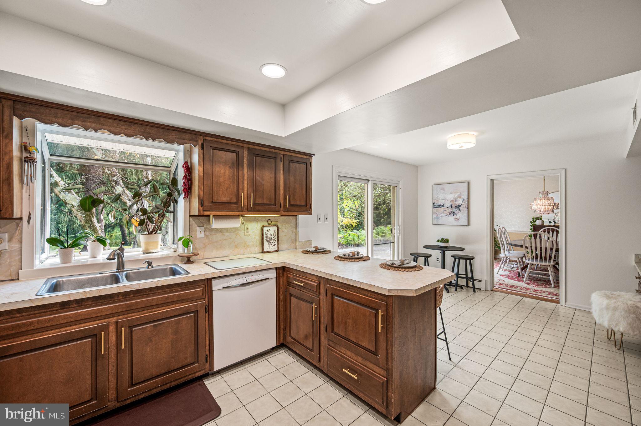 5 Buttonwood Way Rose Valley, PA 19063 - Photo 8 of 32