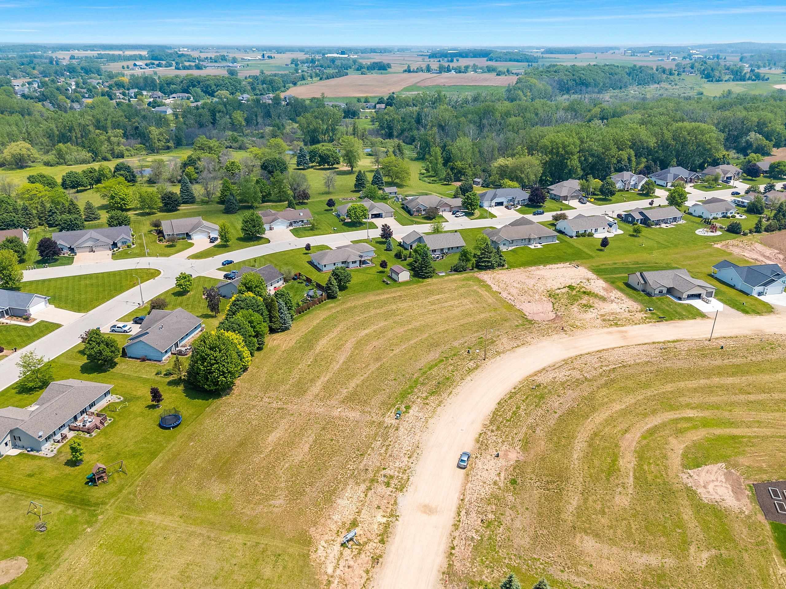 528 Rustic Ridge Drive, Unit 9 Brillion, WI 54110 - Photo 8 of 10