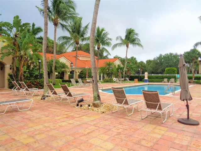 a view of a tennis court