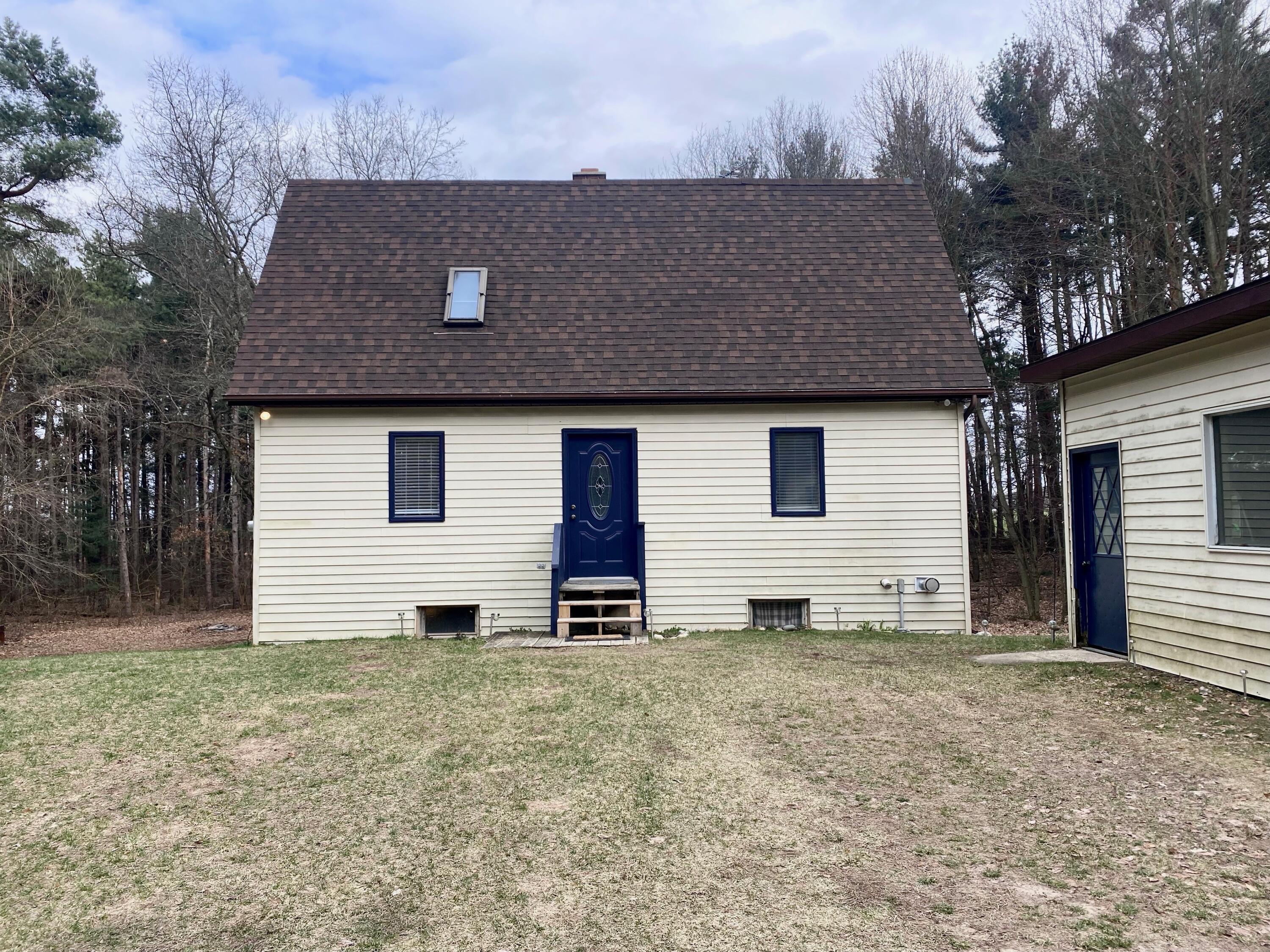 2784 Edgar Road Edmore, MI 48829 - Photo 2 of 20 Sopers-20