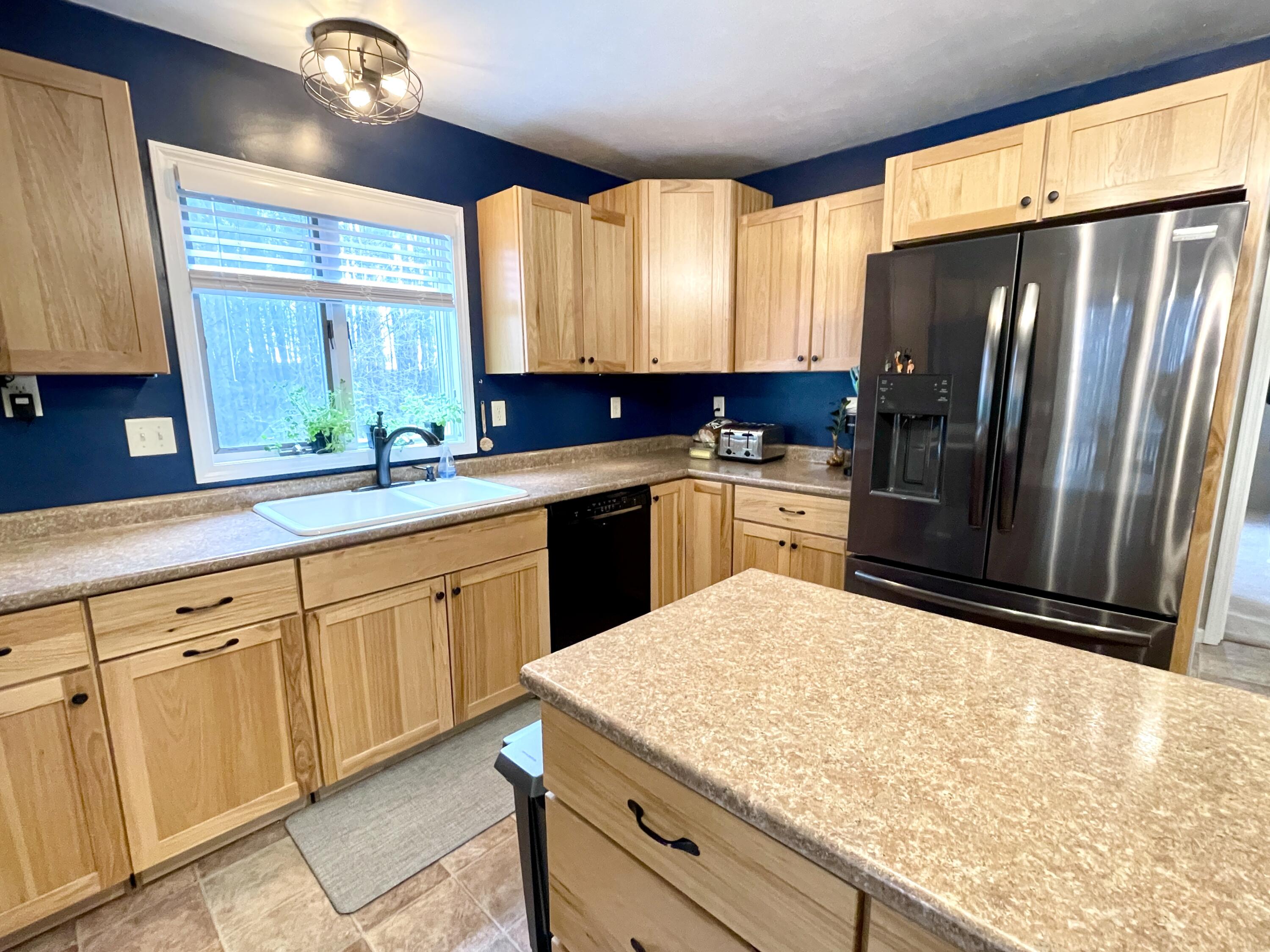 2784 Edgar Road Edmore, MI 48829 - Photo 9 of 20 Sopers-12