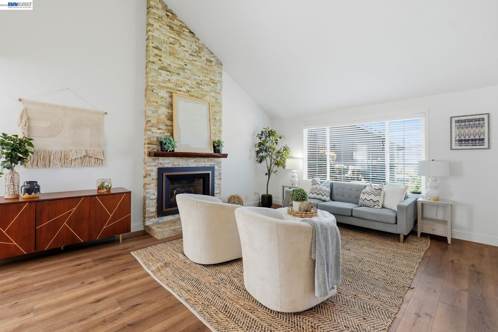 4346 Fallbrook Road Concord, CA 94521 - Photo 4 of 59