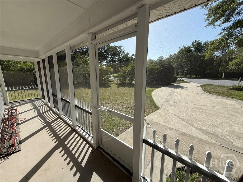 157 Ole Oak Road Allenhurst, GA 31301 - Photo 11 of 65