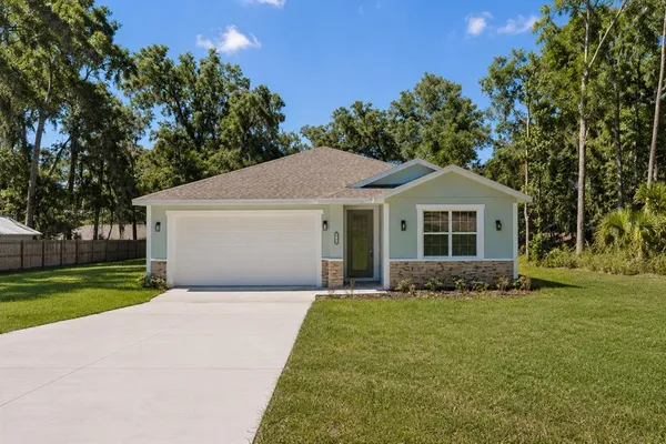 $309,900 | 3796 Southeast 131st Place, Belleview, FL 34420