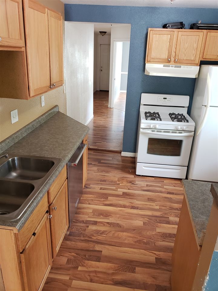 5297 Flushing Road Flushing, MI 48433 - Photo 9 of 35 31384378-8.JPG