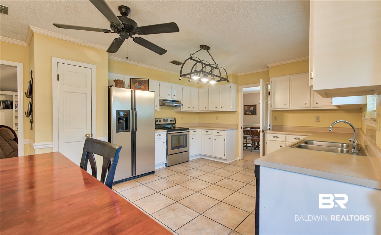 7350 Laurie Court Mobile, AL 36695 - Photo 7 of 23