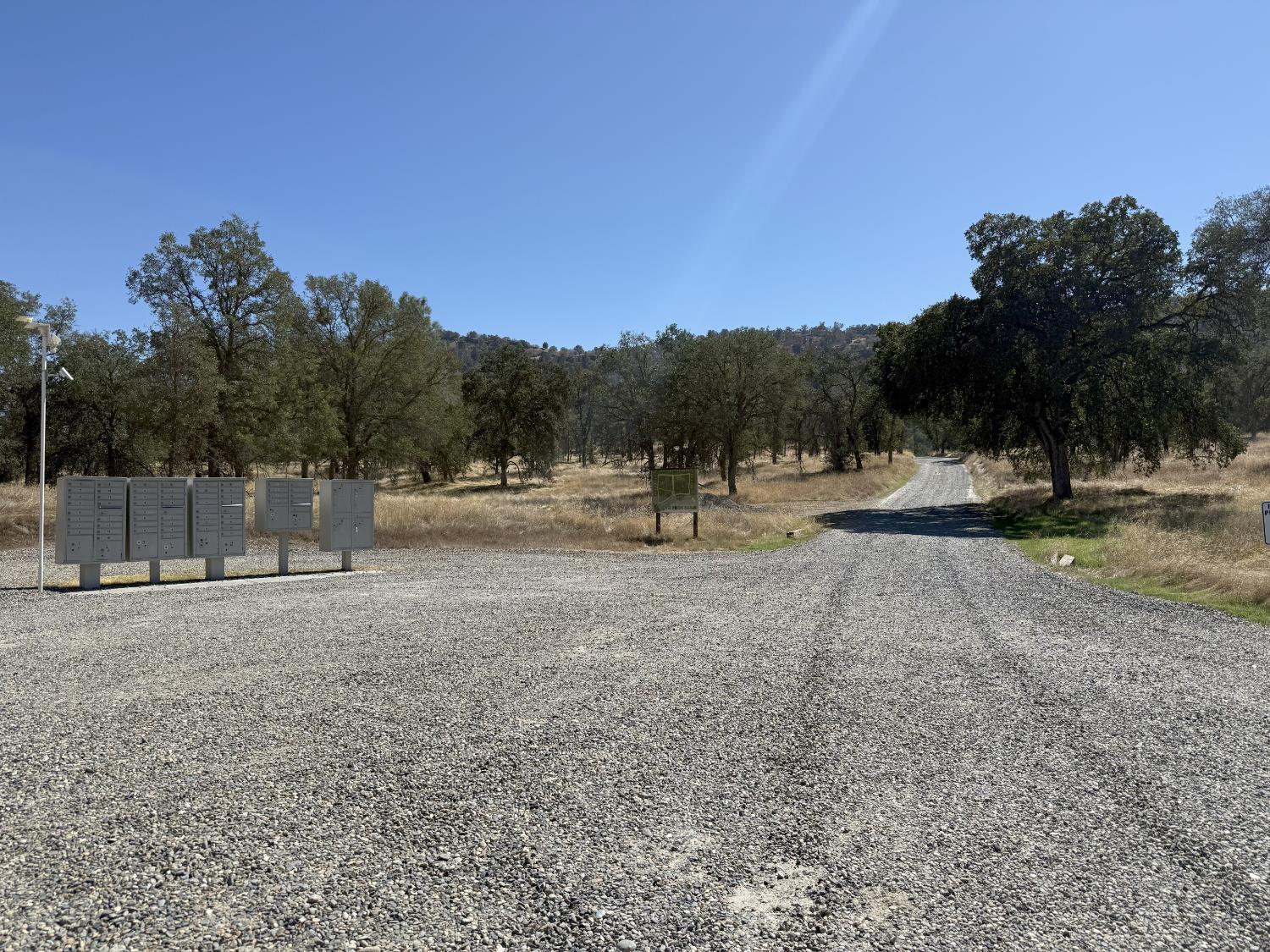27226 Twin Ponds Road Clovis, CA 93619 - Photo 5 of 5 a view of outdoor space with city view