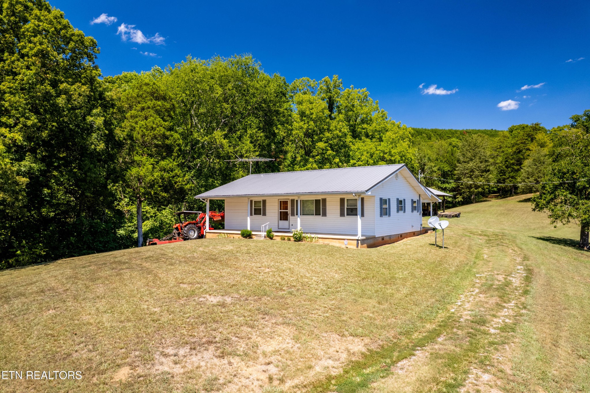 3865 Ballplay Road Tellico Plains, TN 37385 - Photo 18 of 46