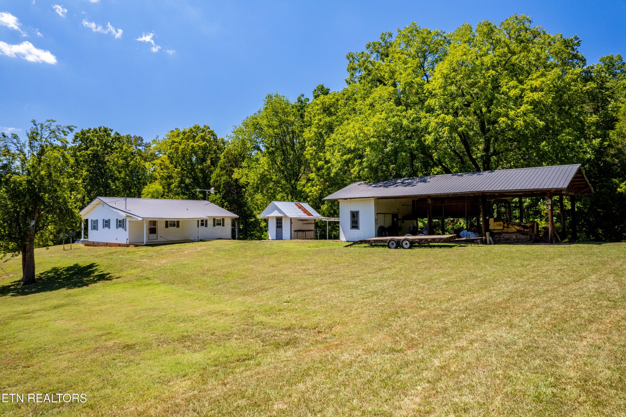 3865 Ballplay Road Tellico Plains, TN 37385 - Photo 20 of 46