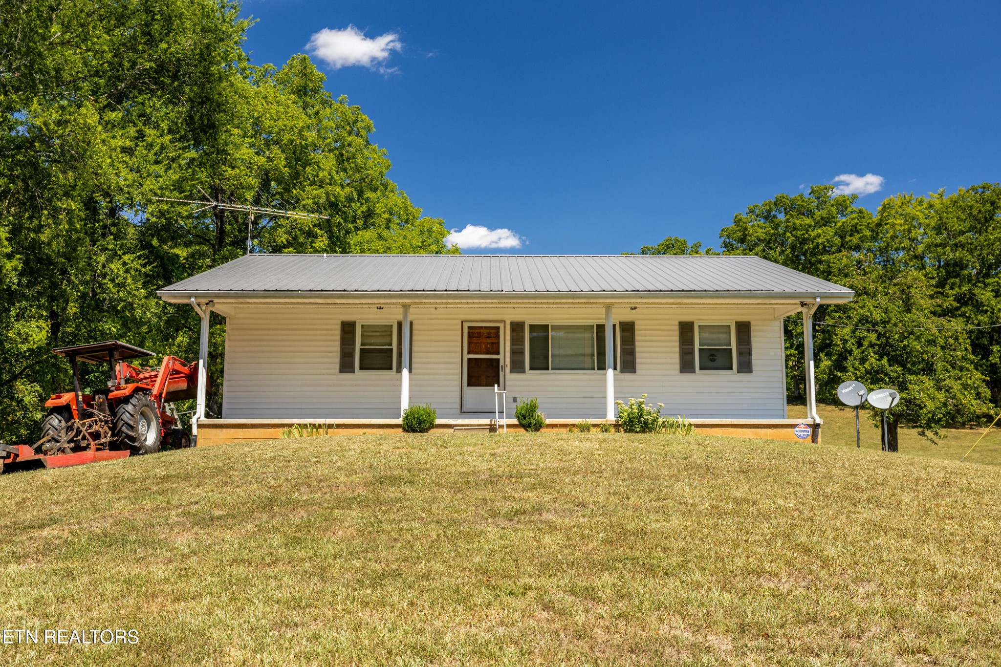 3865 Ballplay Road Tellico Plains, TN 37385 - Photo 2 of 46