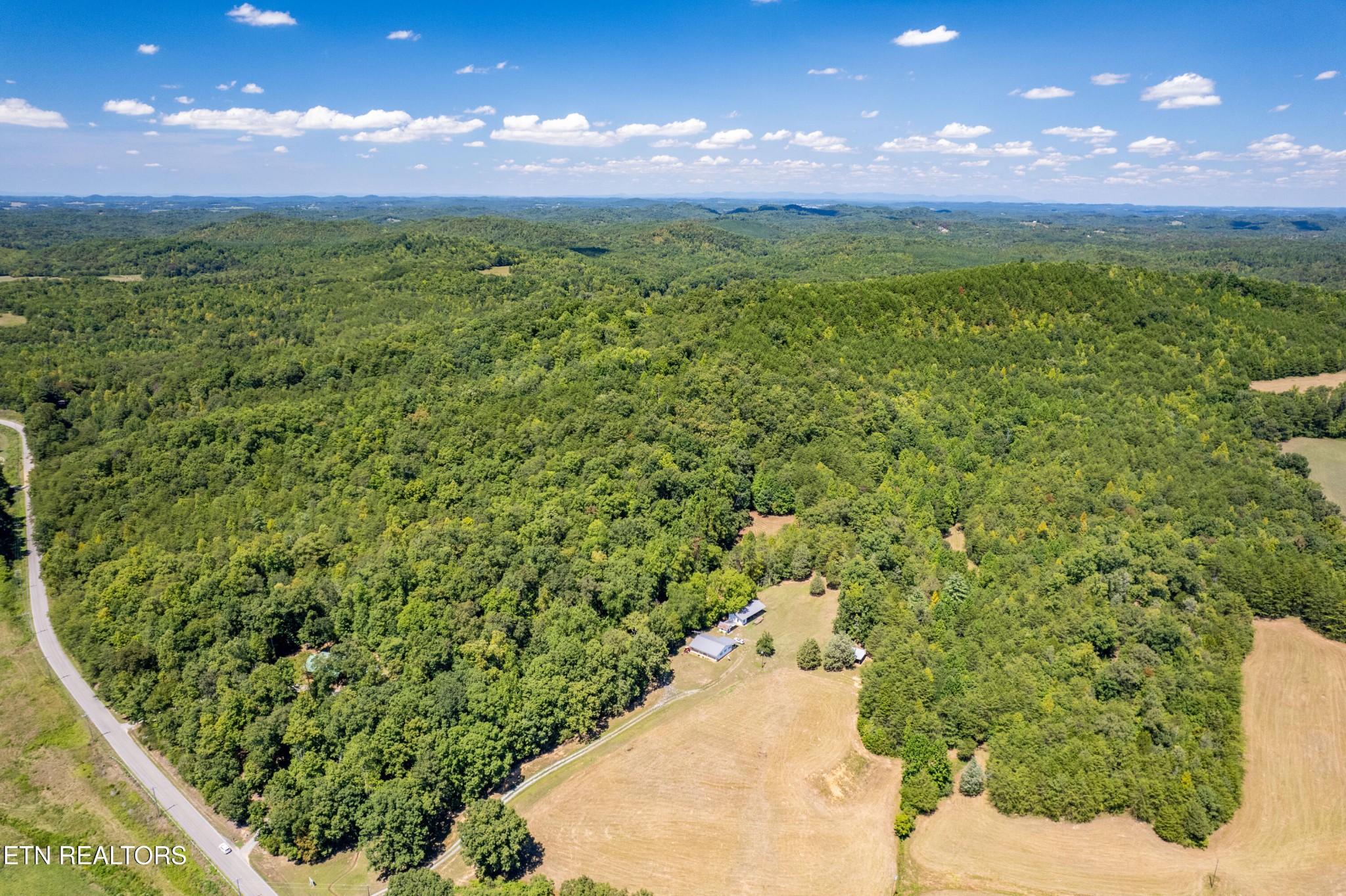 3865 Ballplay Road Tellico Plains, TN 37385 - Photo 35 of 46