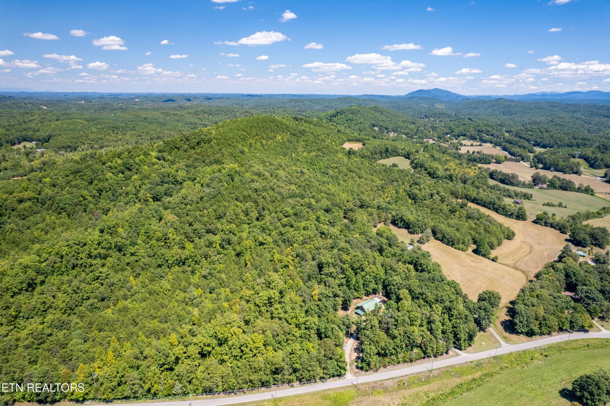 3865 Ballplay Road Tellico Plains, TN 37385 - Photo 36 of 46