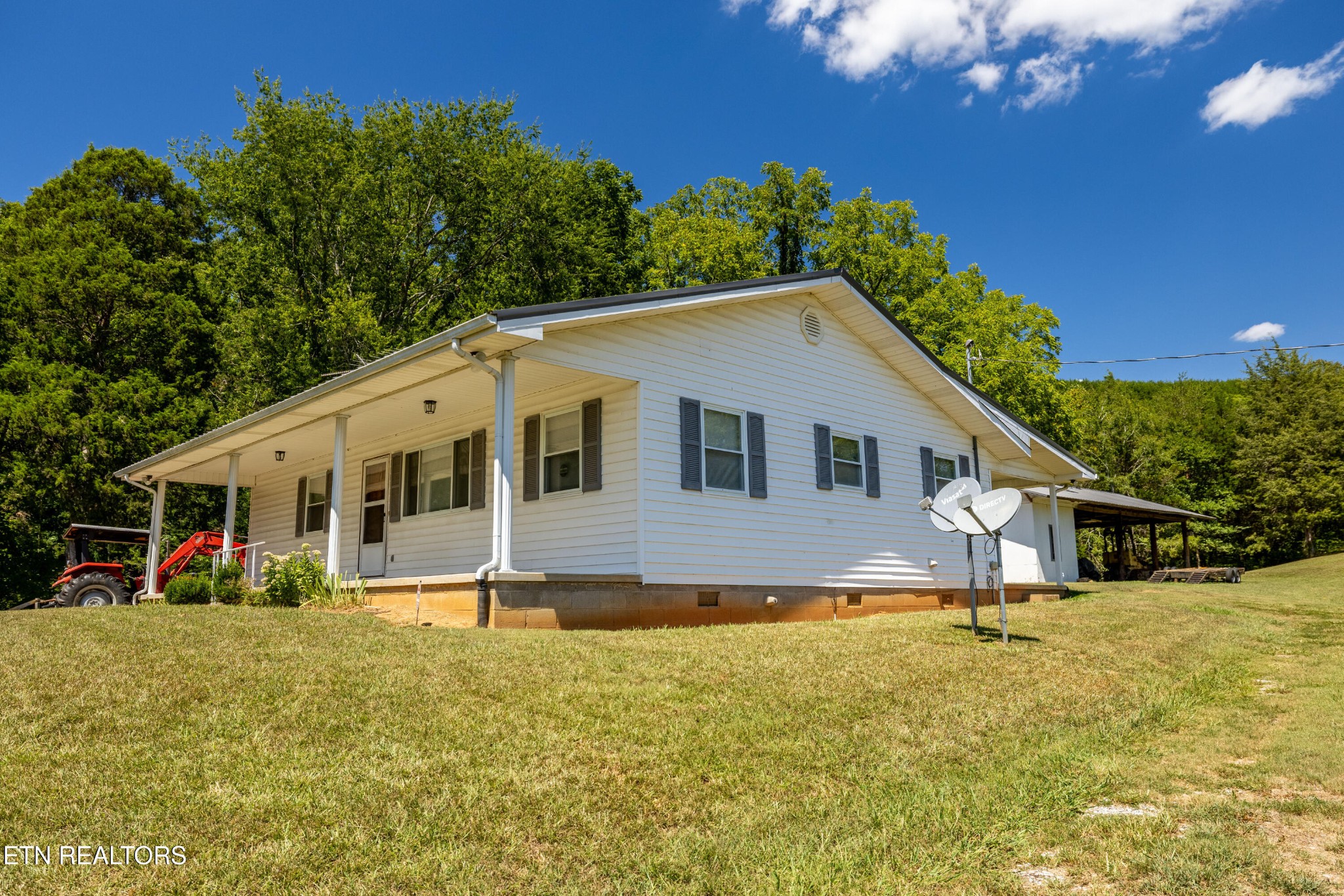 3865 Ballplay Road Tellico Plains, TN 37385 - Photo 4 of 46