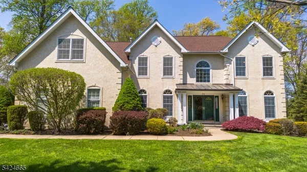 $1,829,000 | 32 Independence Drive, Bernards, NJ 07920