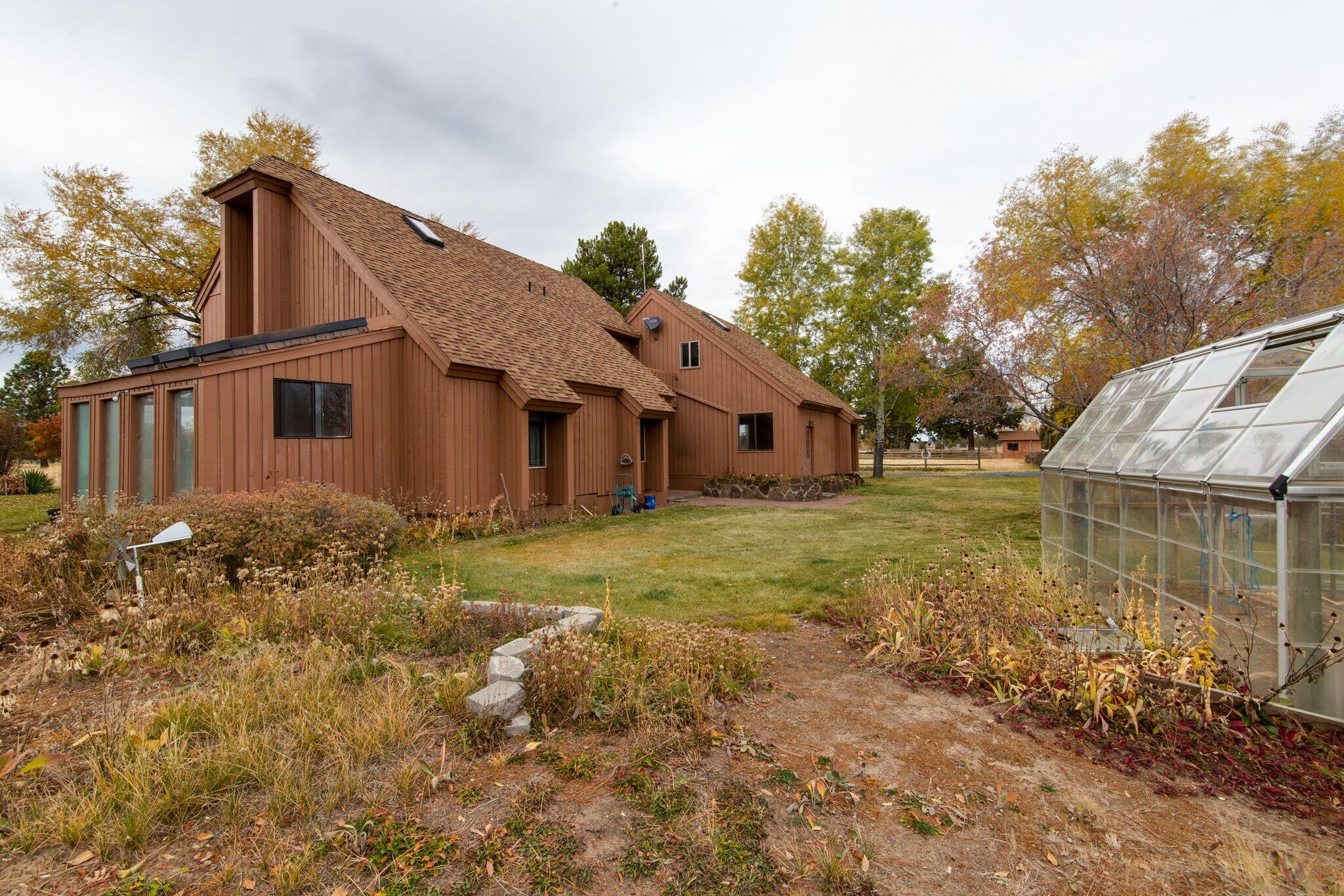 20889 Knott Road Bend, OR 97702 - Photo 22 of 28 ks2110211-2031