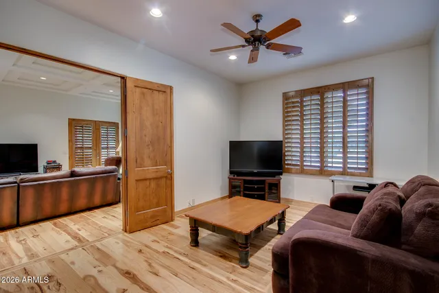 $15,000 | 6526 East Exeter Boulevard, Scottsdale, AZ 85251