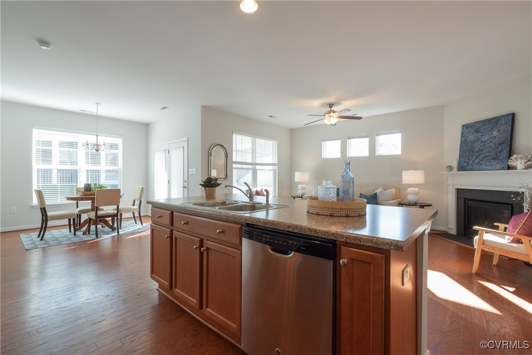 8116 Old Glen Dale Court Mechanicsville, VA 23116 - Photo 17 of 50 Kitchen