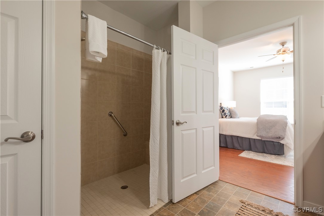 8116 Old Glen Dale Court Mechanicsville, VA 23116 - Photo 25 of 50 Primary Bathroom